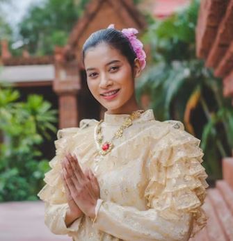 Yuniar pelanggan Asisten Digital